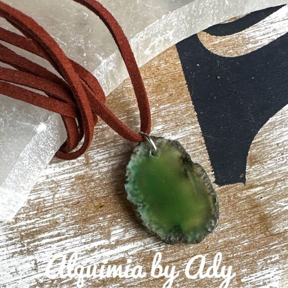 Big agate slab medallion suede choker necklace - Picture 1 of 1